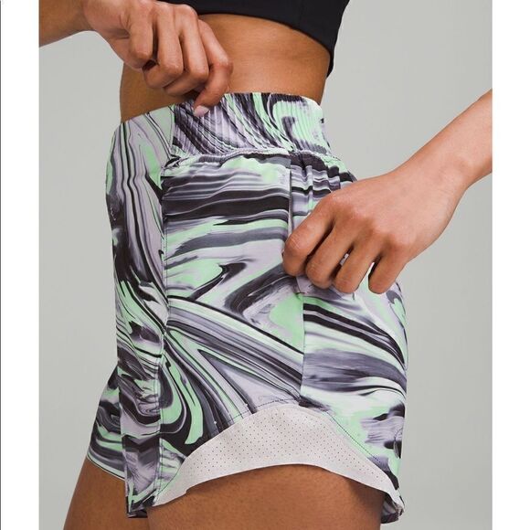 New Lululemon Hotty Hot HR Short 4” SE - Picture 2 of 3